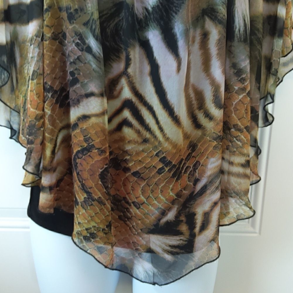 New directions butterfly top with attached tank - Picture 4 of 9